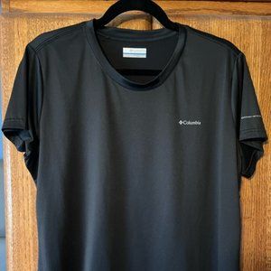 EUC WOMAN SIZE XLARGE BLACK COLUMBIA OMNI-WICK HIKE SHORT SLEEVE CREW NECK SHIRT